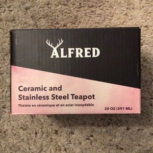 Ceramic and stainless steel teapot